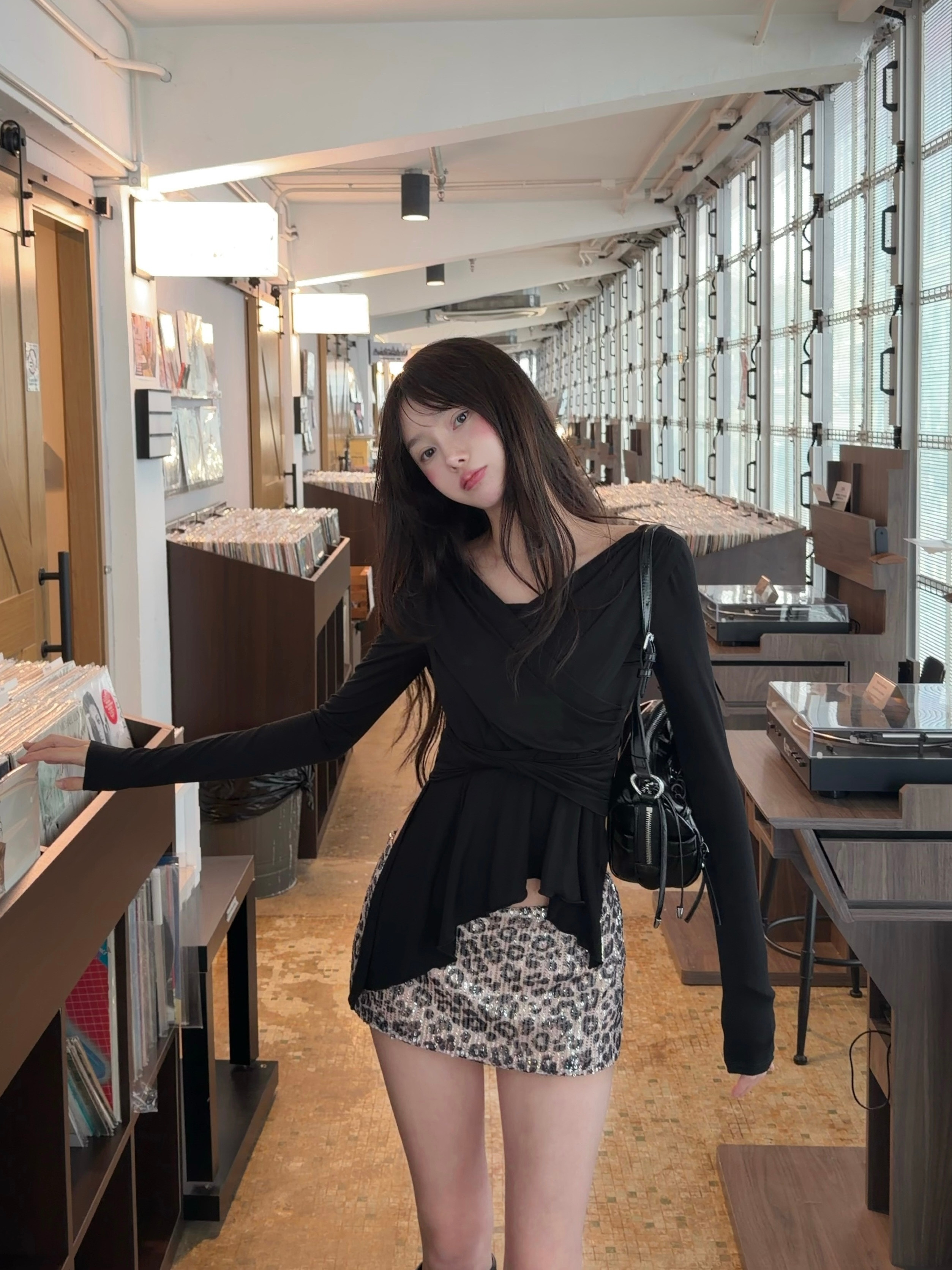 去了喜欢的唱片店