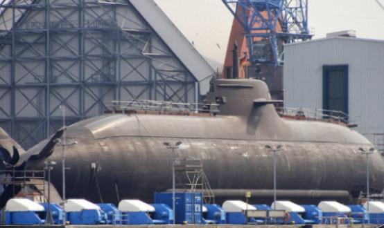 潜艇下潜到2000米是什么概念？就这么说，全球任何一个潜艇，下潜到这个深度就相当