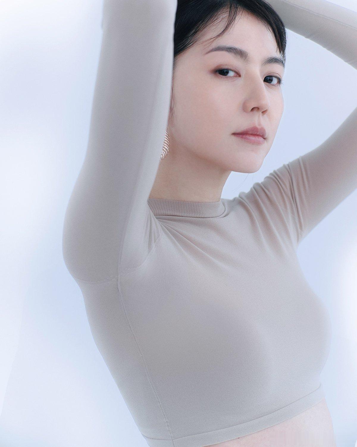 长泽雅美为GrandBiteki拍摄的一组写真​​​