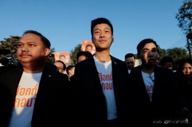 泰国大选最新民调！人民党候选人那他蓬支持率24.76%，继续领先！看守首相阿