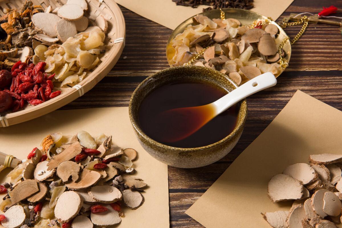 HPV感染者，晨起出现这4个表现，恭喜你，离HPV转阴又近了一步！很多查出H