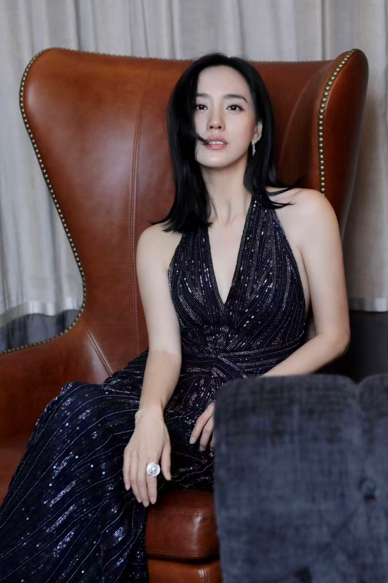 王智气韵自成，质感出圈