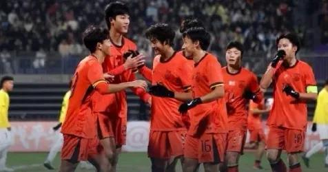 中国U16国少出现4大王牌杀手！中国U16新星井喷！中国足球复苏有望。“第一