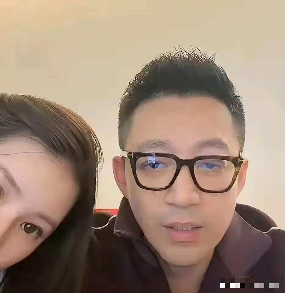 张兰生日清醒发言，至亲没祝福，张兰全部财产转入大儿子和女儿好了，转让所有股权，看