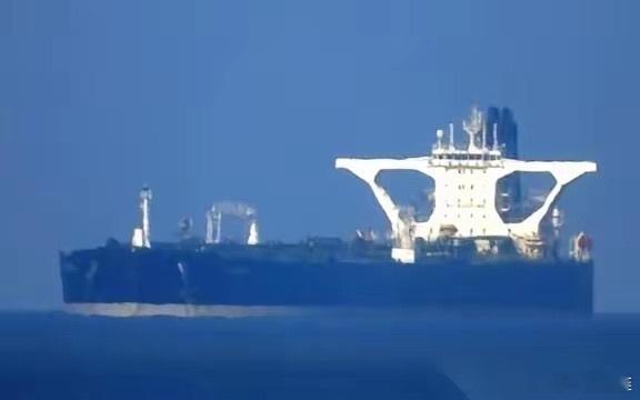 全世界都该给“贝拉1号”的船长送个锦旗。真的，就四个字：戳破神话。美军气势汹汹地