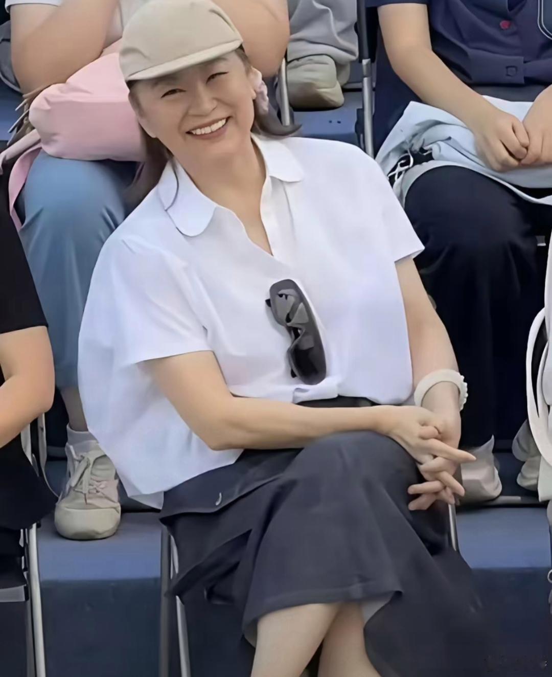 童年女神林青霞咋变这样了？​​​