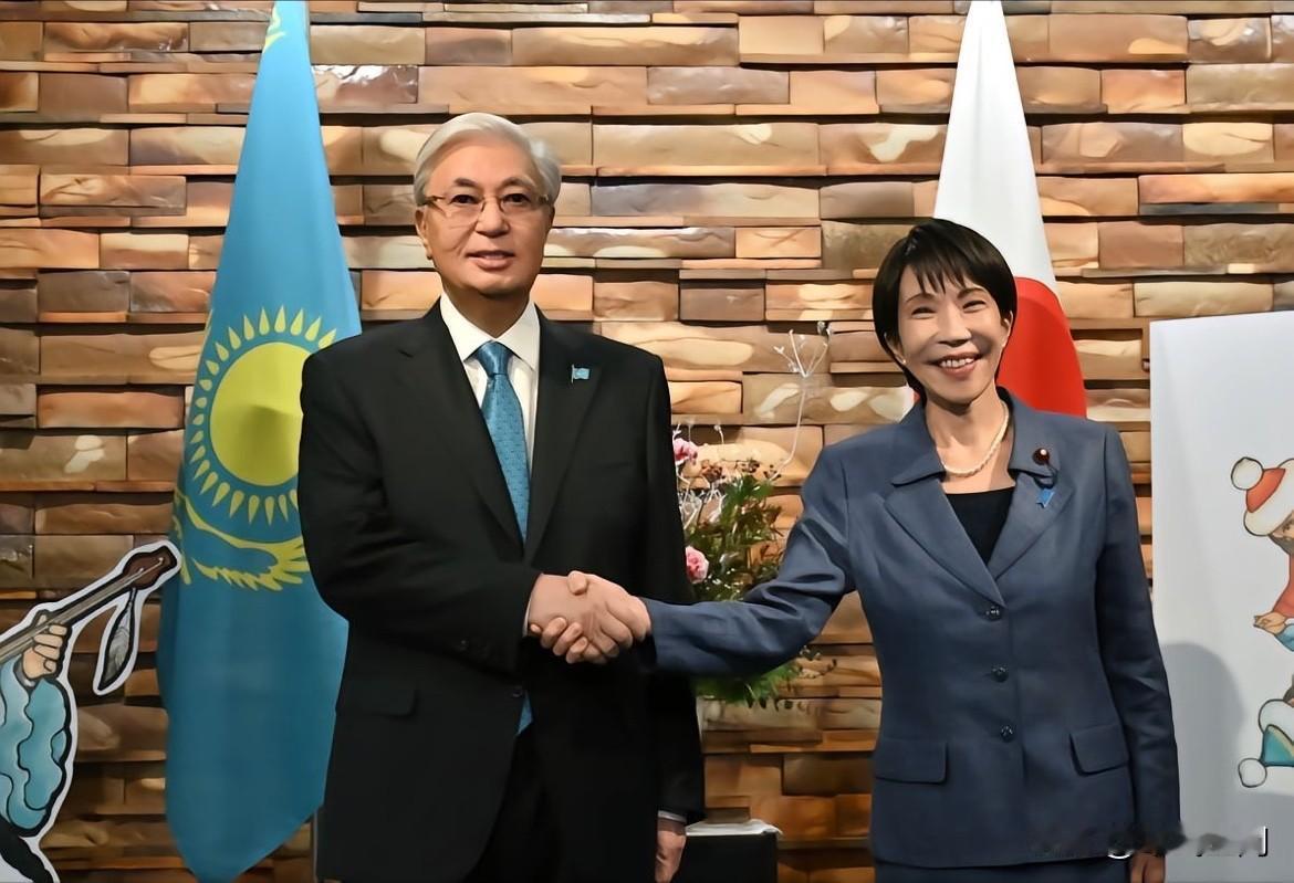 哈萨克斯坦：支持日本入常。12月19日，访日的托卡耶夫在东京联合国大学发表演讲