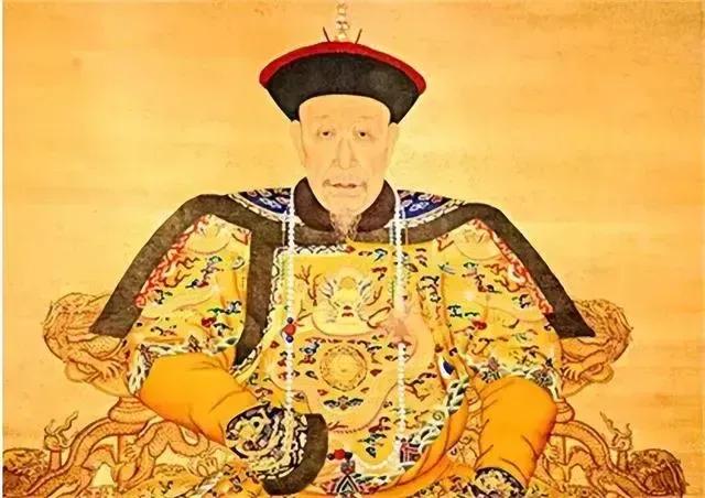 华夏帝王中，乾隆算不上杰出，但拓土上却开创了两个独一无二。一是前无古人。除了