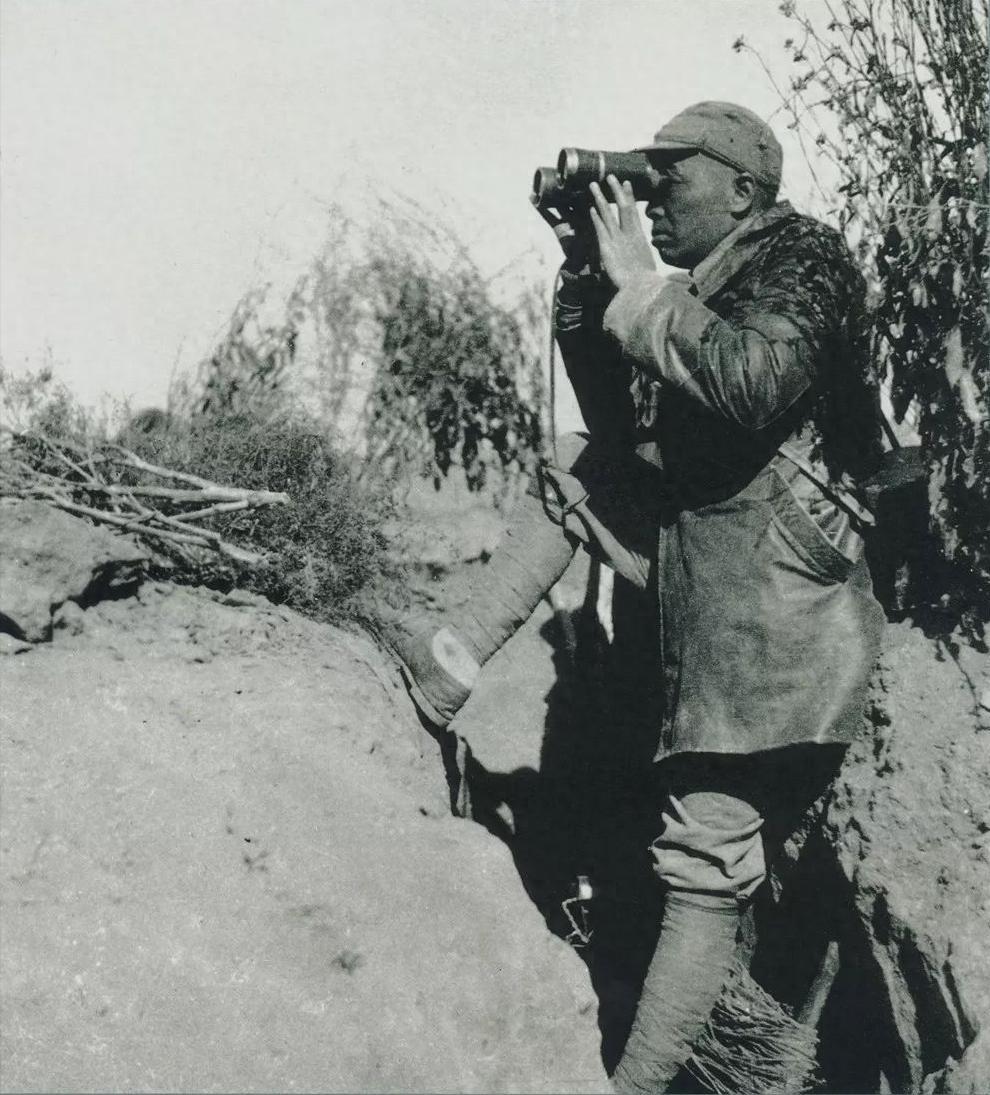 1948年3月的一天，彭德怀在瓦子街看到刘戡的尸体，说：他当年为救我们一名同志，