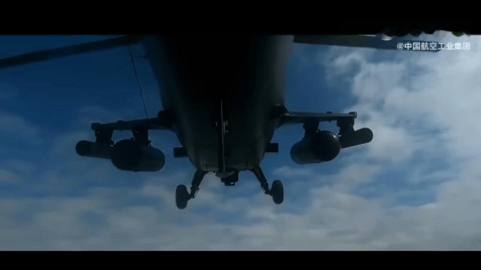 武直-10仰射70毫米火箭弹的战术意义是借鉴俄乌战场俄军经验并结合国产航电/制