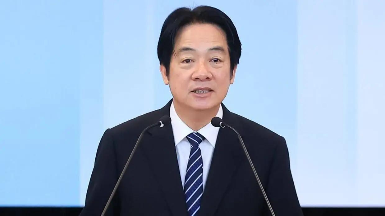 傅崐萁这招太狠！直接起诉5名绿色大法官。赖清德这边明显急了。公开说蓝营故