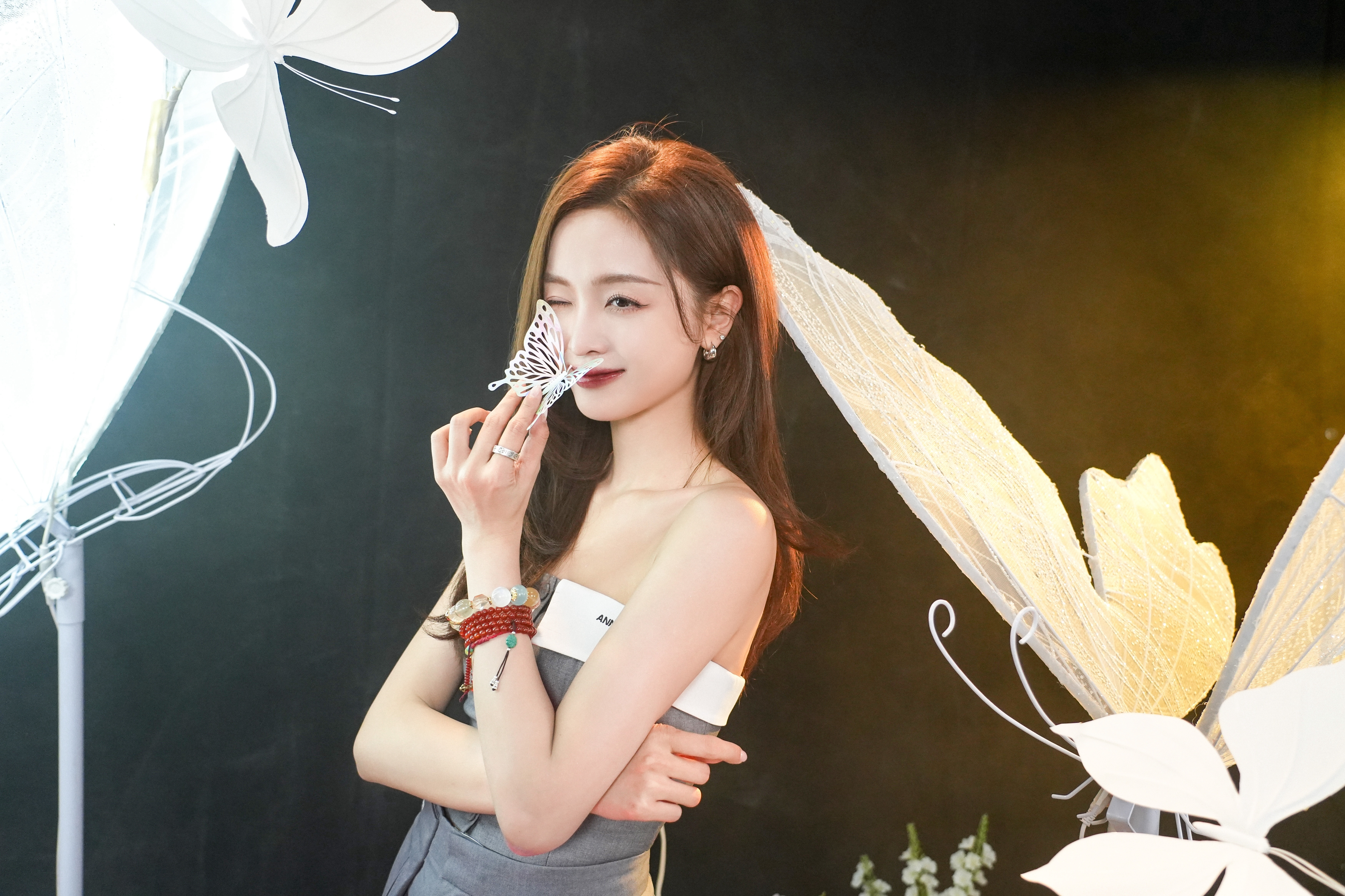 吴宣仪在复制粘贴的时代，你是手写的诗