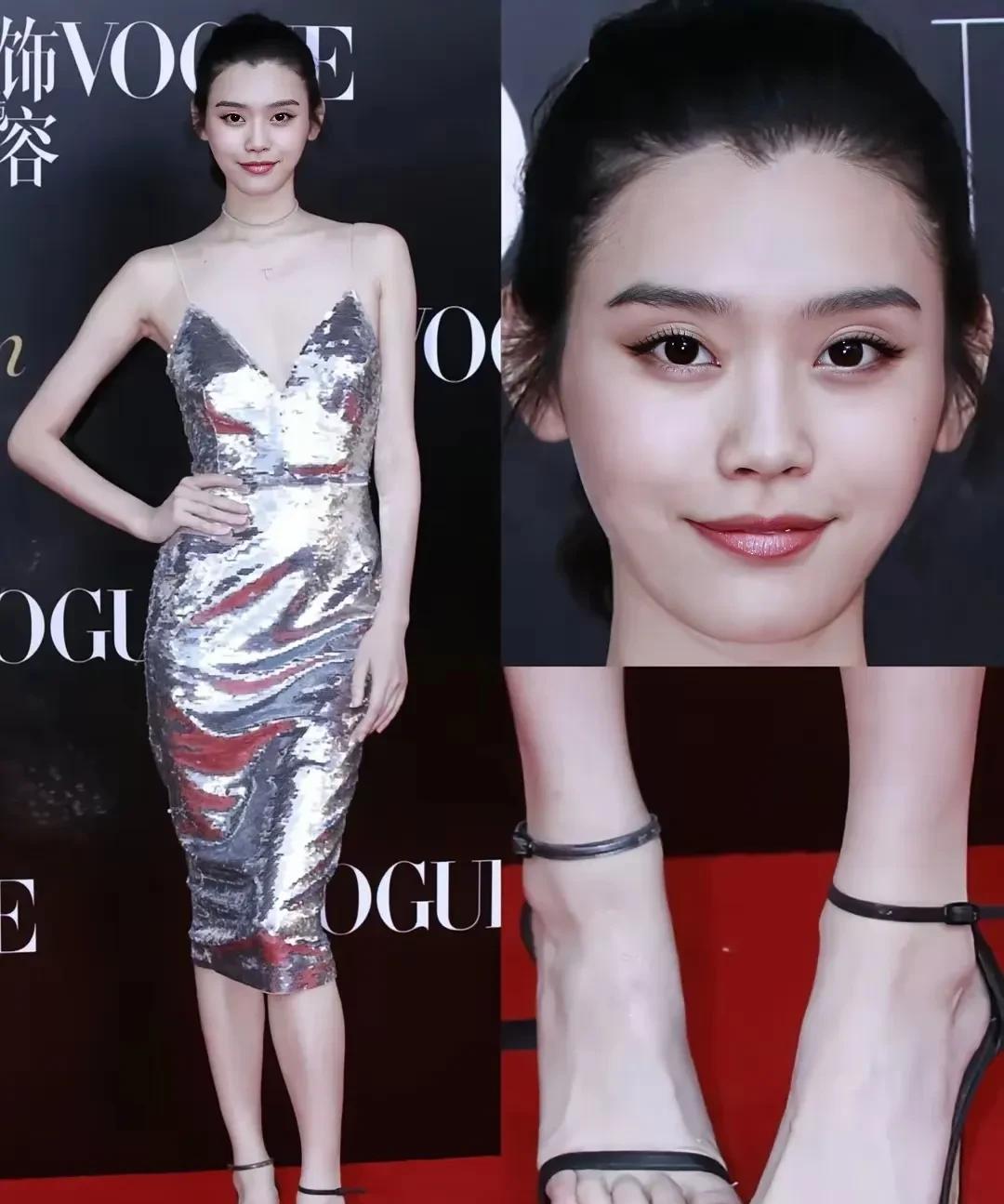 奚梦瑶，拥有令人艳羡的高挑身姿，五官精致如画。更令人赞叹的是，她连细节之处也尽显
