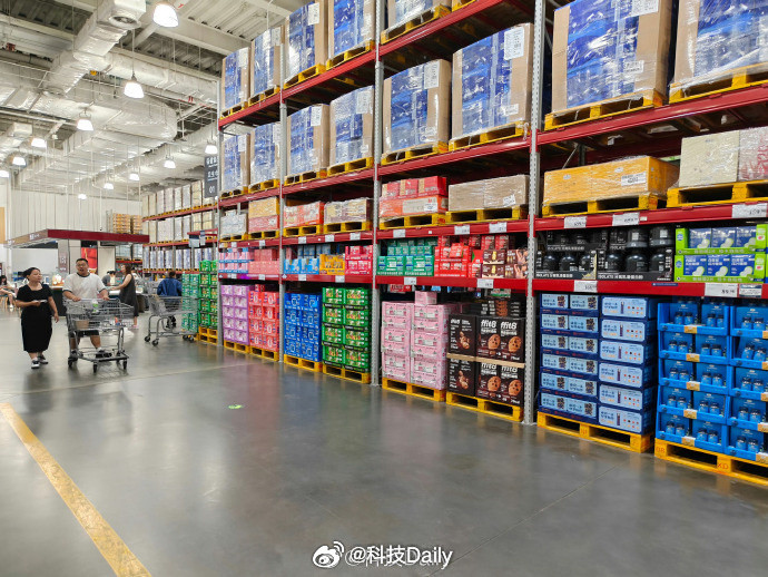 山姆520元巧克力降到99元卖不动就降价挺合理的，希望超值的价格可以一直保持，