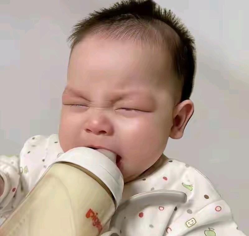 从“毒奶粉”到“假奶粉”，伤疤再一次被揭开，17年之后重回原点。2008年三