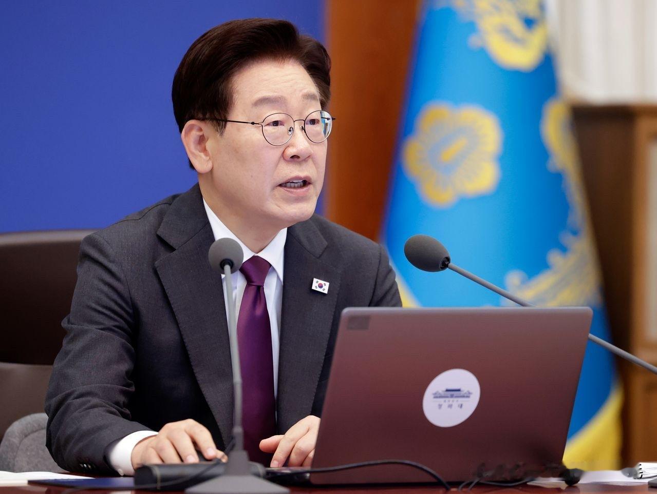 5月21日，韩国总统李在明在当日下午的首席辅佐官会议上明确表态，将对恶意编造“5