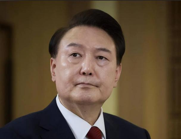 李在明未必就能把尹锡悦给收拾了。李在明想通过特检组调查拿捏尹锡悦，但从眼下情况