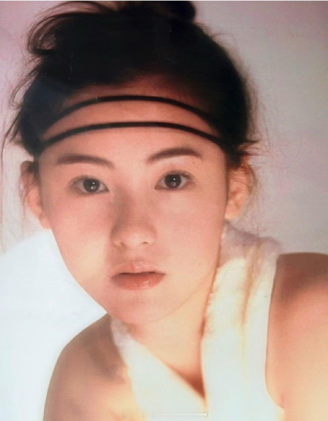 超级喜欢图1嫩得很简直婴儿脸​