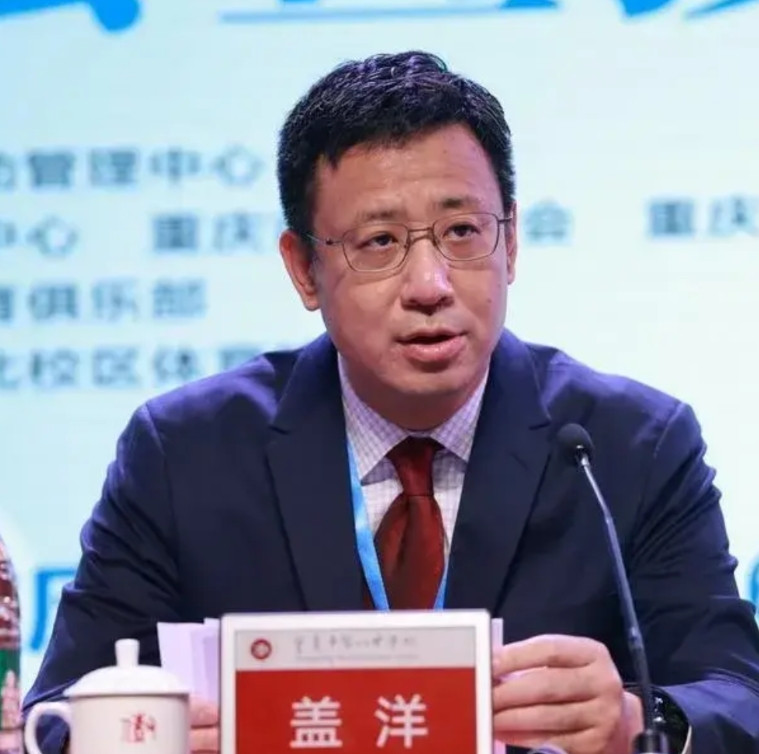 中国女排正在福建樟州集训，忙碌之中还上了一堂拒绝饭圈文化的思想课，拒绝饭圈文化，