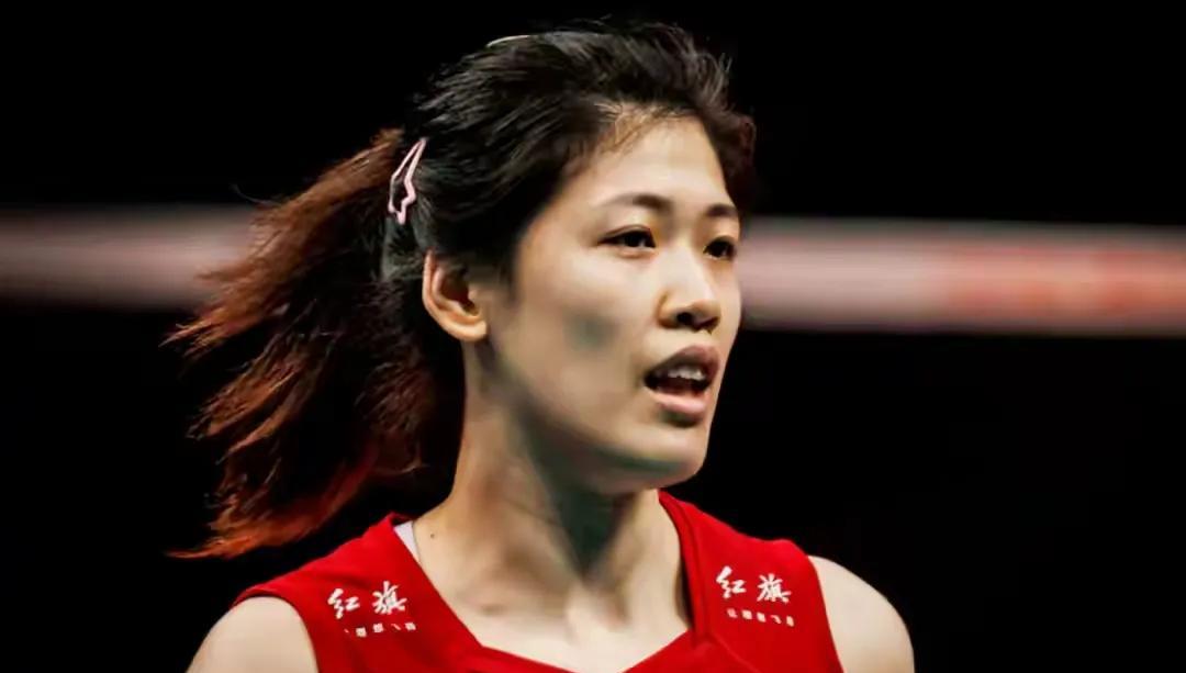 中国女排3-0泰国三个“亮点”，李盈莹正式复出，双子星井喷。终于看到李盈莹出现在