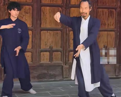 后背发凉！短短四年，武当山上的洋面孔从360人暴涨到2.2万多，今年更是再增近五