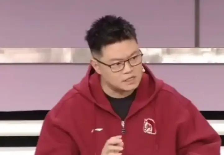 在这次海口亚洲杯上，孙颖莎和王曼昱用一场决赛，给“顶级选手还怎么进化”这道题交了