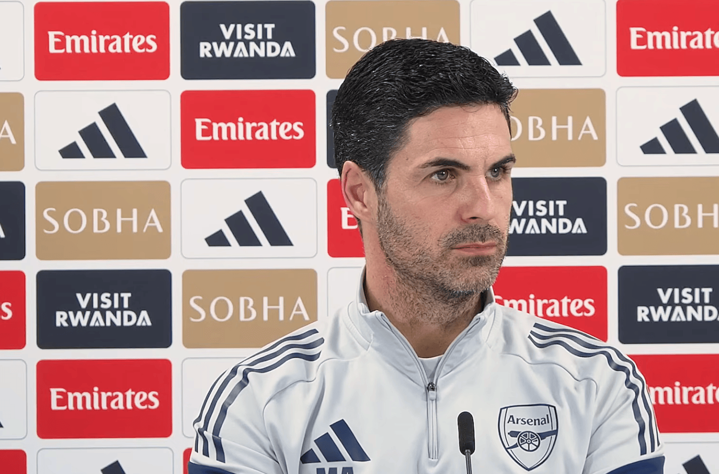 塔帅: 阿森纳有哈弗茨哲凯梅里诺热苏斯4名中锋;会踢双前锋