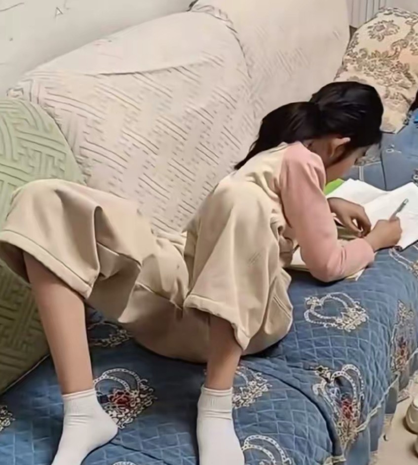 她是怎么妞成这样的？