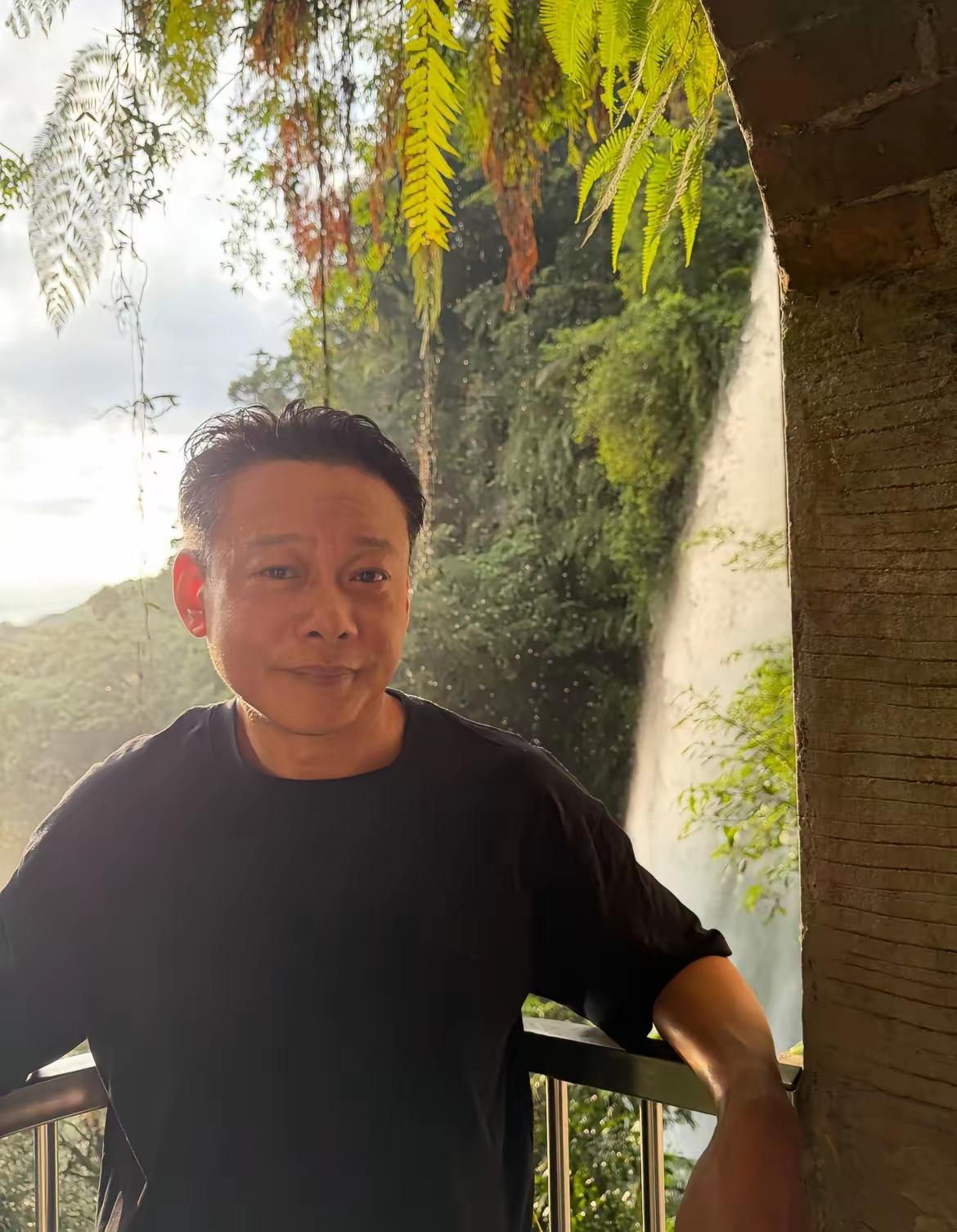 一个老中医的救命金句，听完我当场就炸了！他说：“身上任何地方不舒服，都可以用一杯