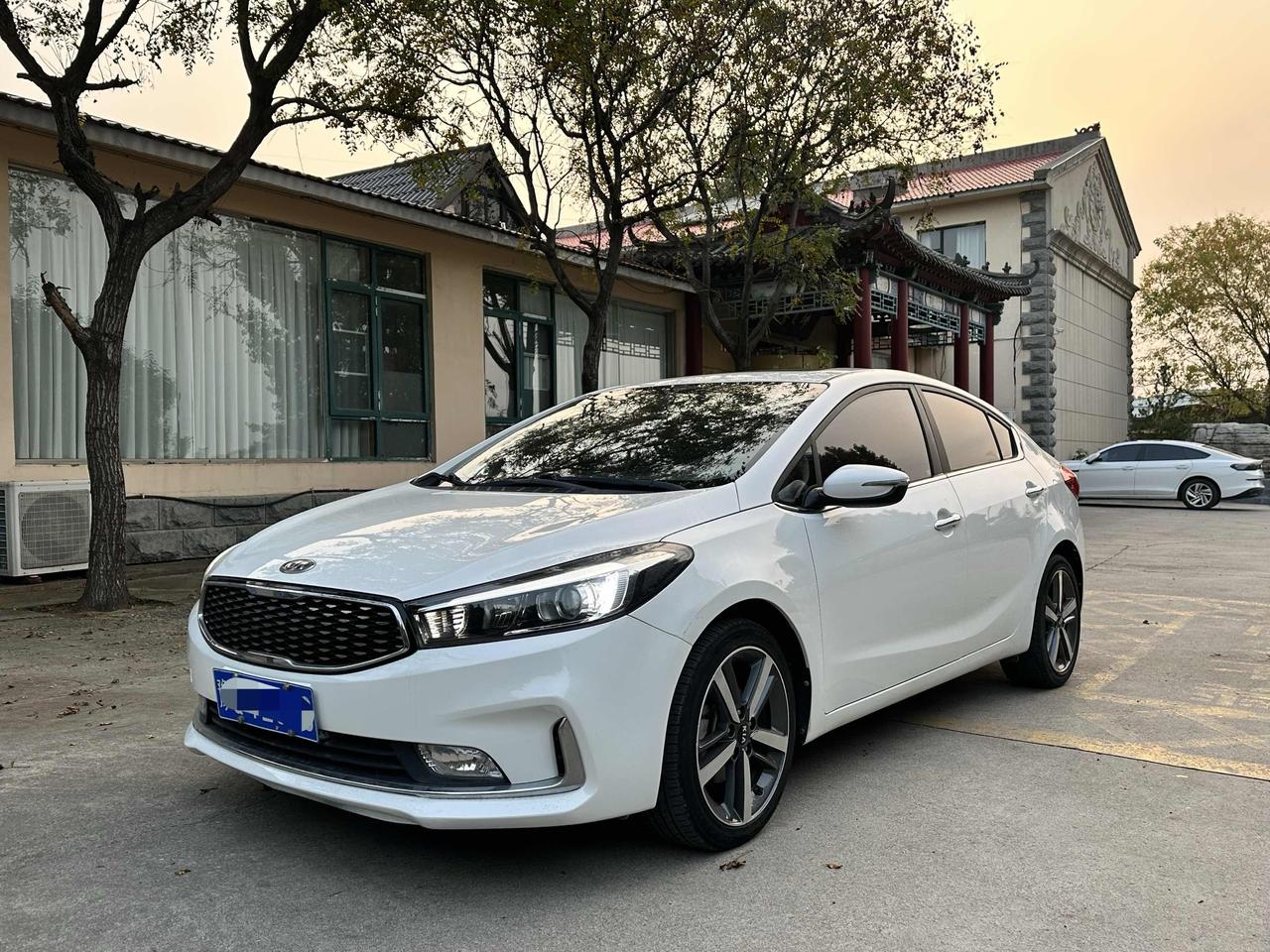 自营车🚗19年起亚k319年1月上牌，15周年纪念版，实表6.6万公里，维