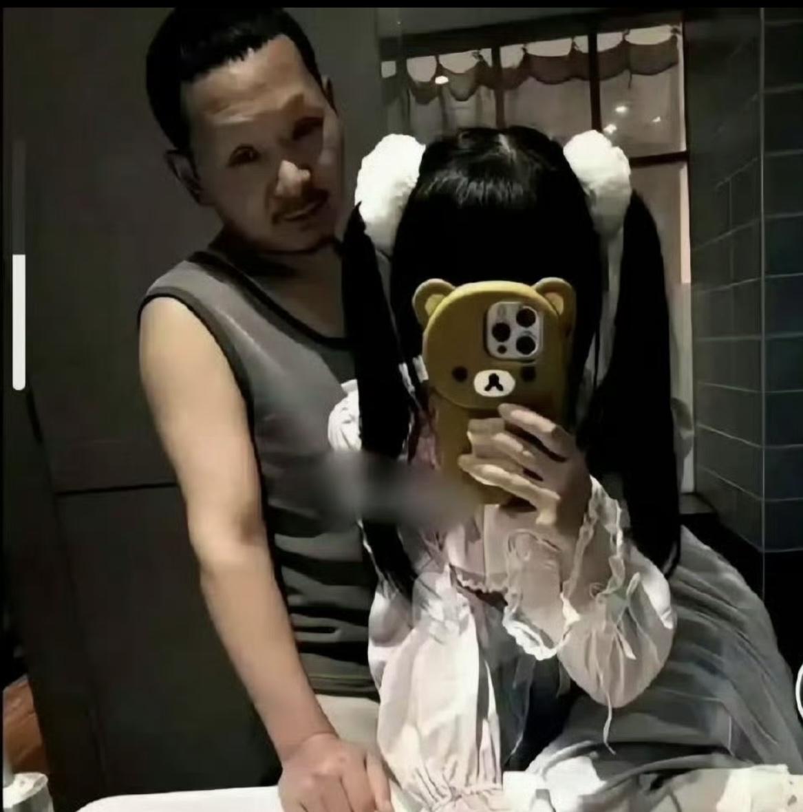 网络上的网红vs现实中的网红