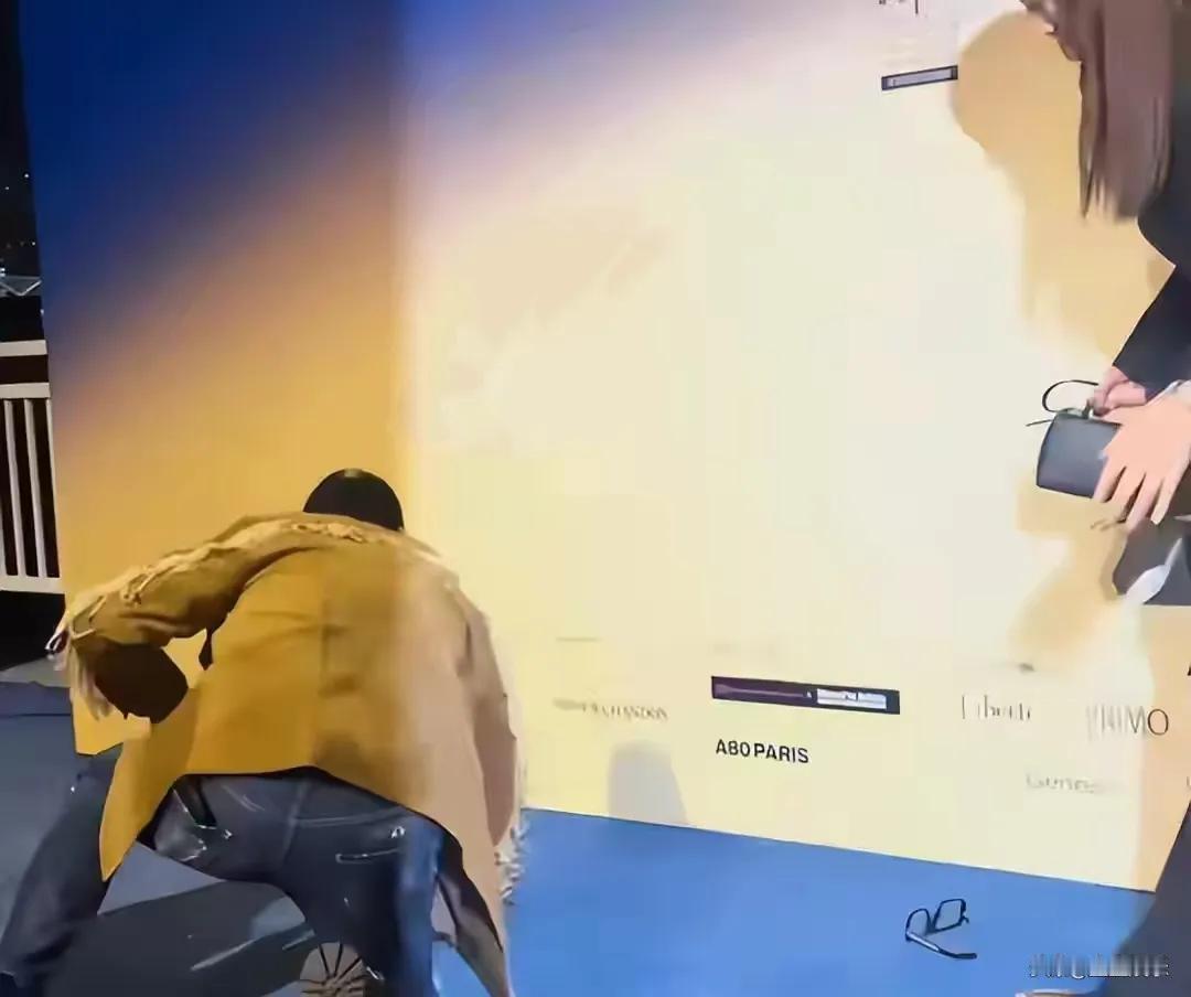 任达华与琦琦携手走过28年恩爱时光，一路风雨同舟，他们的爱情曾是圈中佳话。然而，