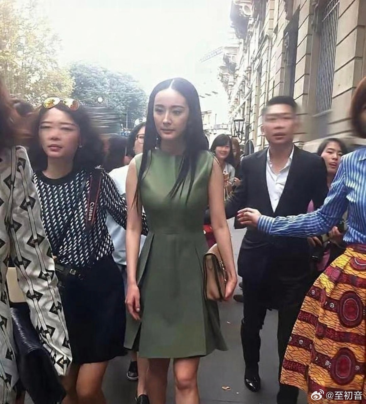 13年的杨幂纯原相机没美颜没滤镜这状态真的可以吧