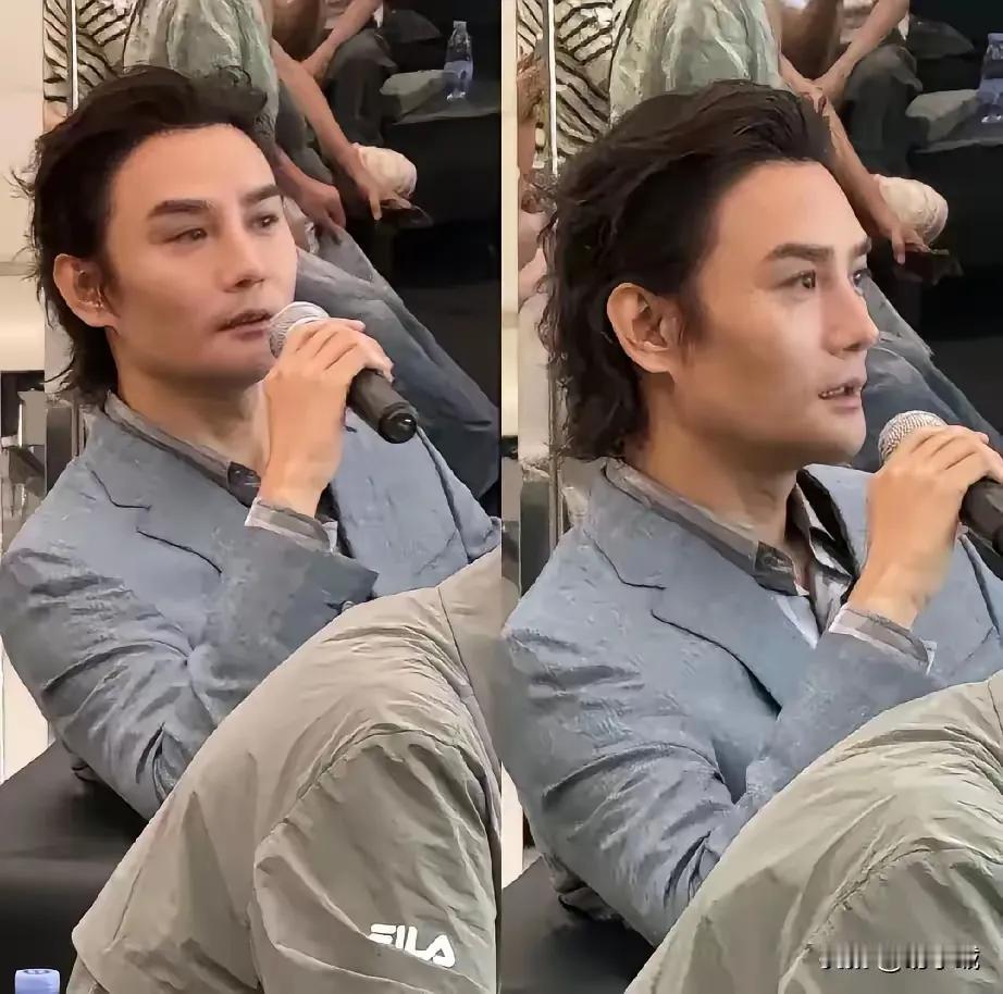 凯凯你怎么啦？这鼻子，这嘴巴怎么就感觉这么怪怪的呢？难道你也去医美了，你这是受