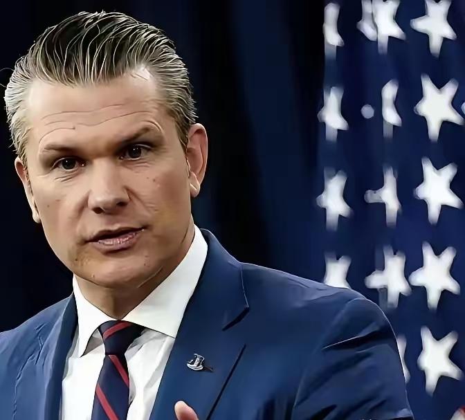 天价钻地弹哑火！美军24亿隐轰投弹，地下90米目标毫发无损美军扔下了一枚13.