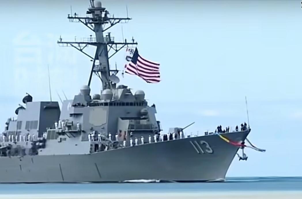 美国军舰又过台湾海峡了。我们还是一如既往地派飞机、军舰跟监。美舰没过火动作。