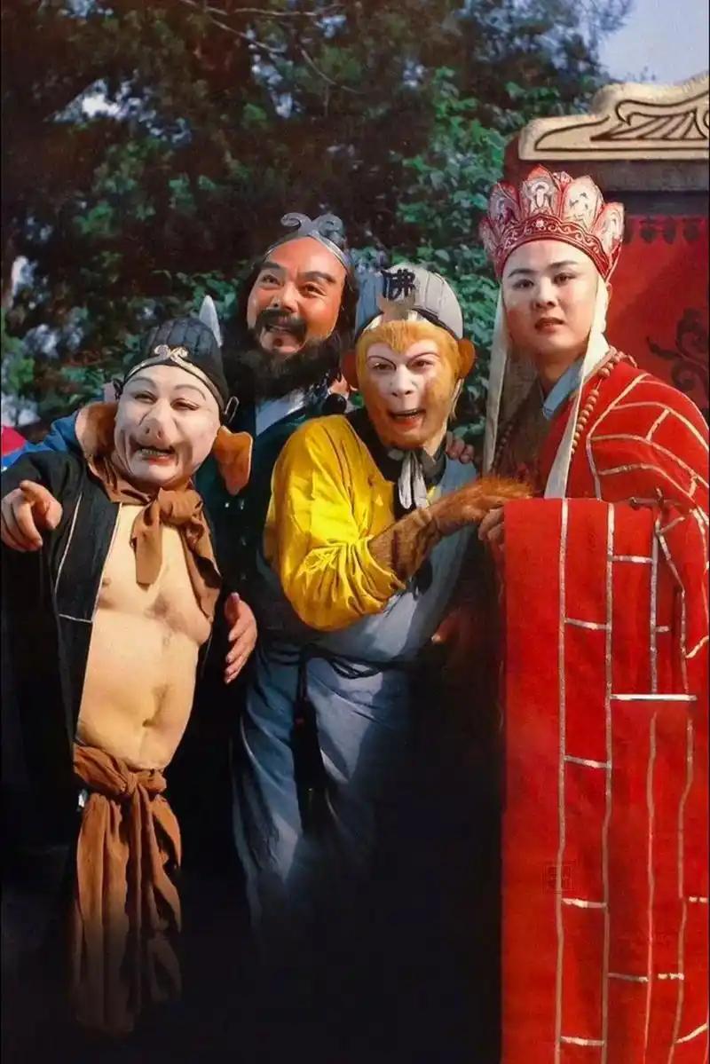 关于《西游记》我小时候和青年时期，曾有过不同的疑惑，这两个疑惑，竟在今年一齐被解