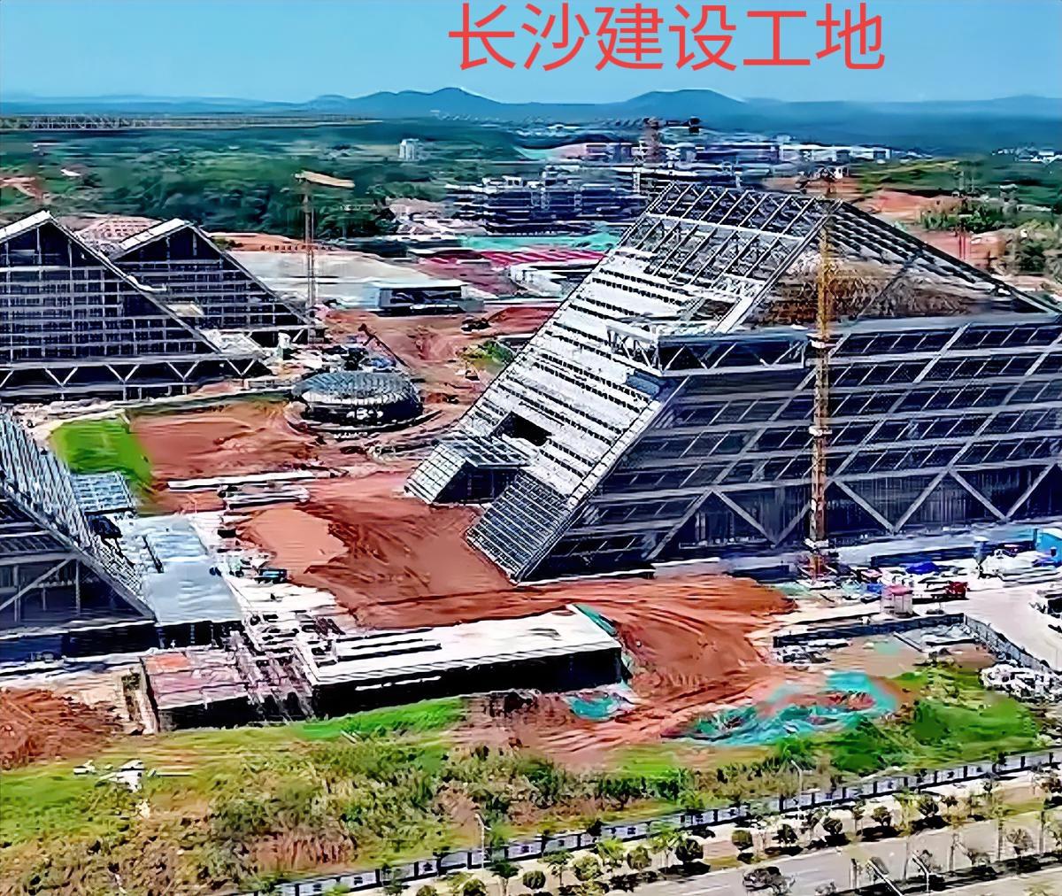 说实话，长沙的每年每天都在搞经济发展，特别是工地建设这一块都在搞，而且每天都在不