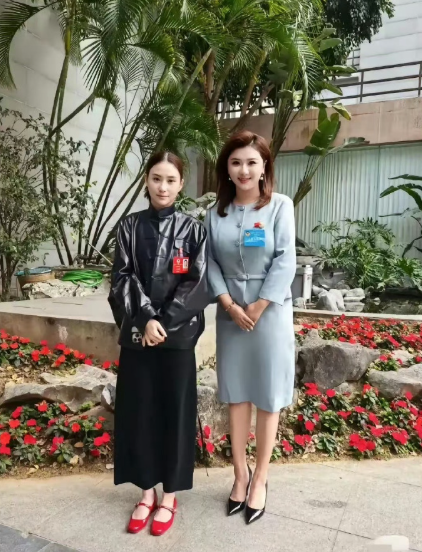 何超莲那么有钱，为啥不打生长激素？​​​