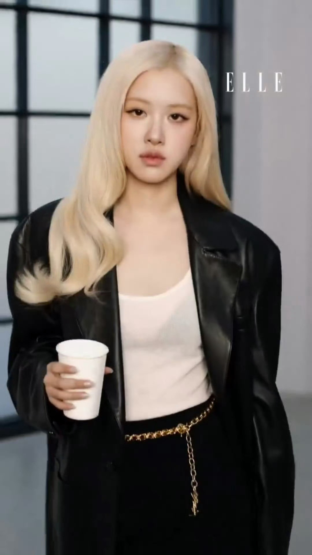 ROSÉ朴彩英亚女一好漂亮啊🤩🤩🤩​​​