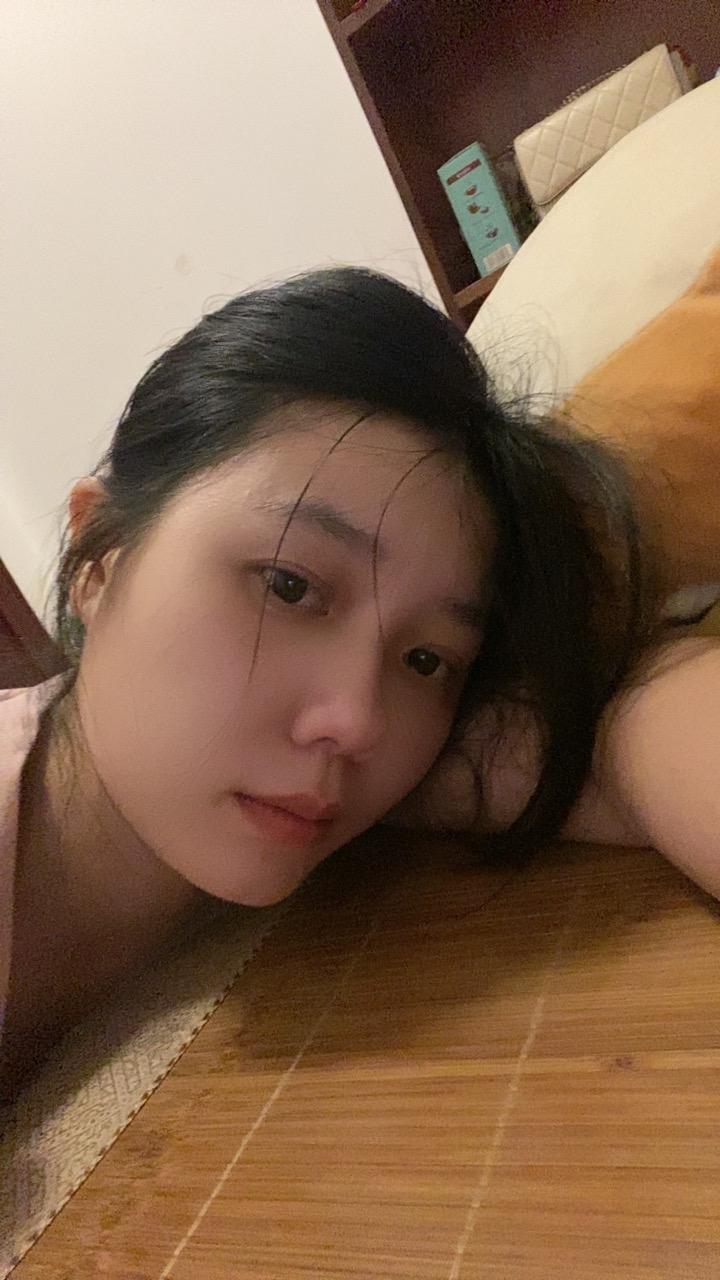 男人爱凶，爱腰，爱腿，唯独不爱哭红双眼的你