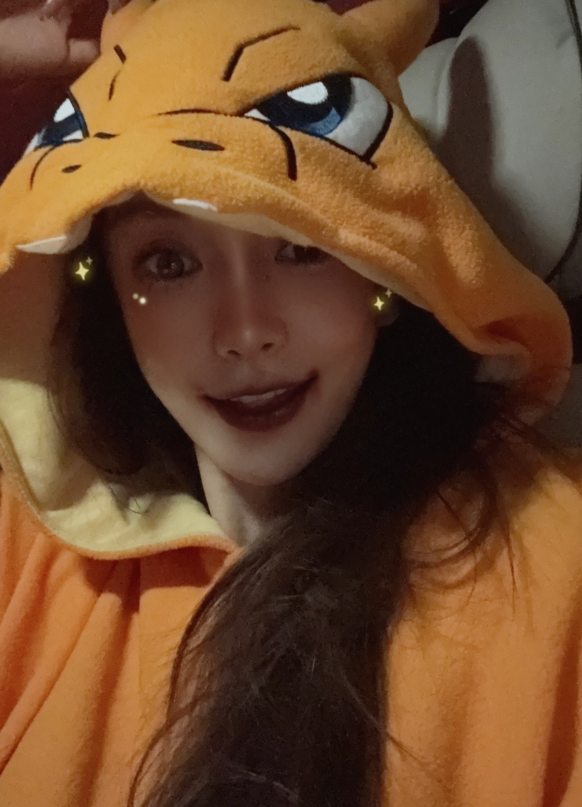 Angelababy万圣节营业啦限时美鼻回归很爱看这样和粉丝分享生活的鼻姐[给你