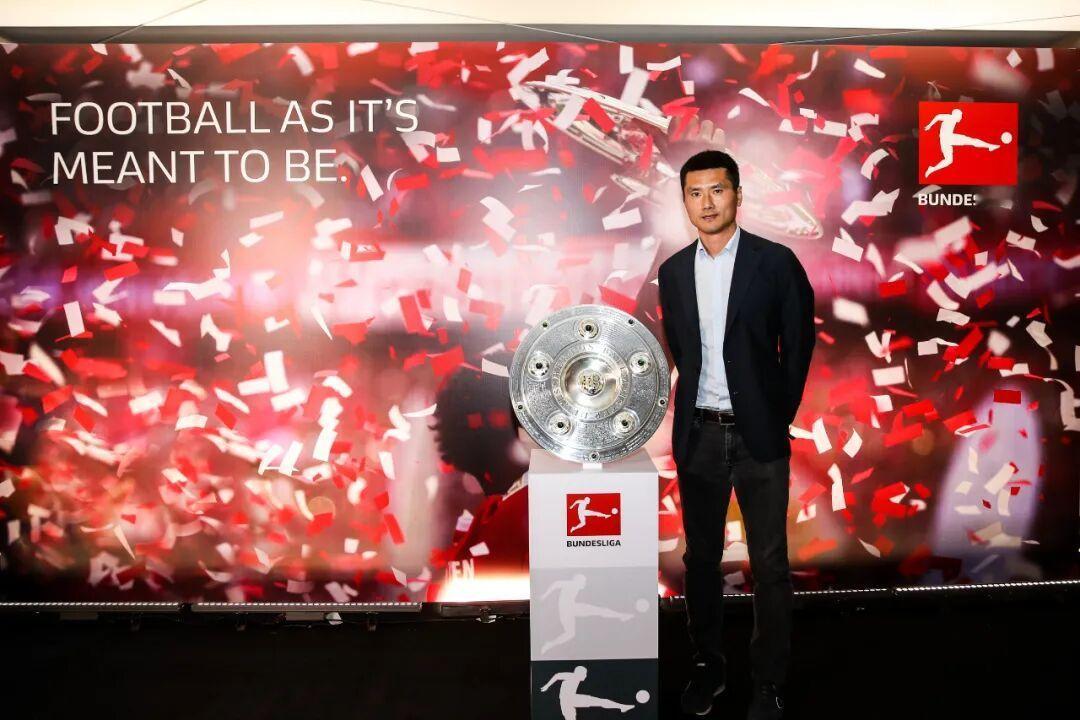 德甲官方祝贺邵佳一执教国足德甲官方祝贺邵佳一担任国足主帅邵佳一正式当选国足新任