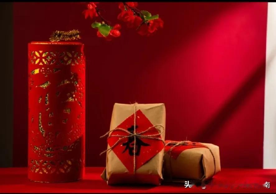 过年收到孩子礼物，心里暖得发烫年跟前了，我跟孩子随口念叨了一句：过年啥也别