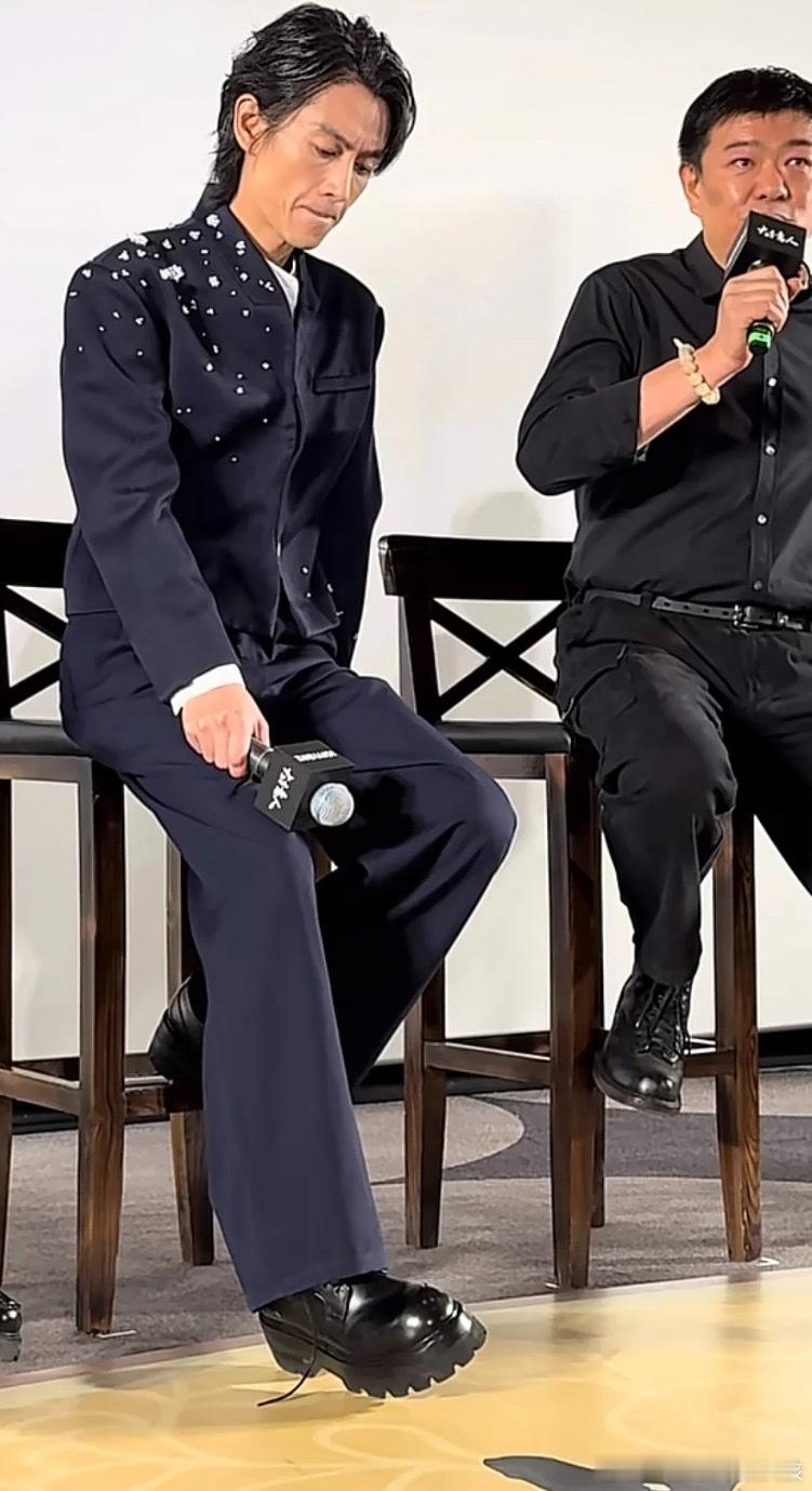 陈晓才38怎么干巴成这样了