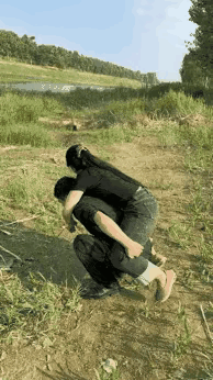 拍个视频，也是下了血本了！[捂脸哭]