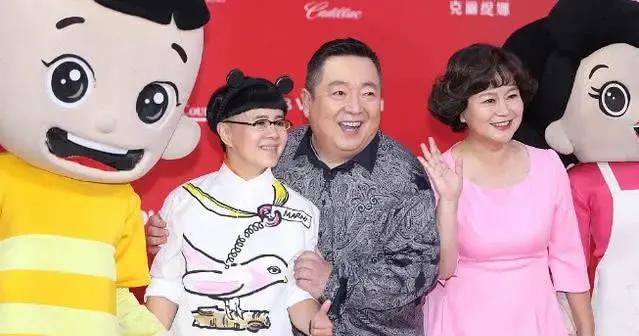 标题金龟子女儿大婚：爱与责任的温馨交响，备受观众喜爱的“金龟子”刘纯燕的女儿王逸