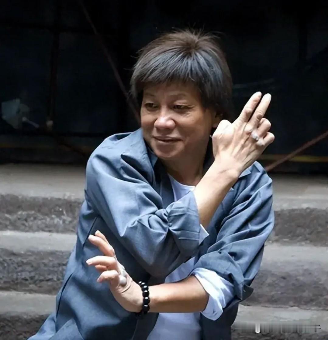 梁小龙先生77岁意外离世！戳破了一个残酷的真相，平均寿命和个人真的没关系，人