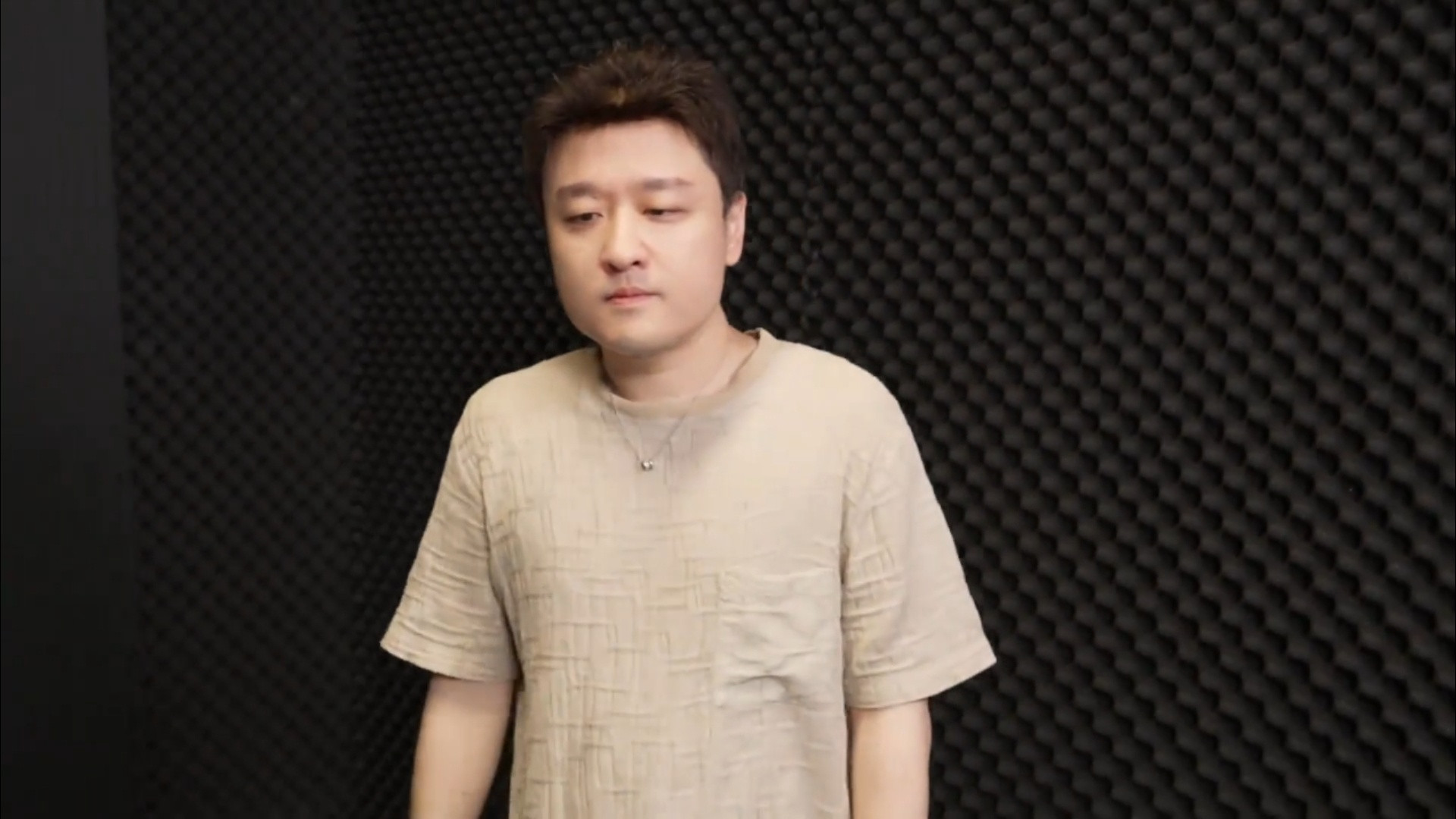 iG狗牌传给Meiko图一开头没看懂，看懂后有些感慨。iG十五年传承，狗牌传到