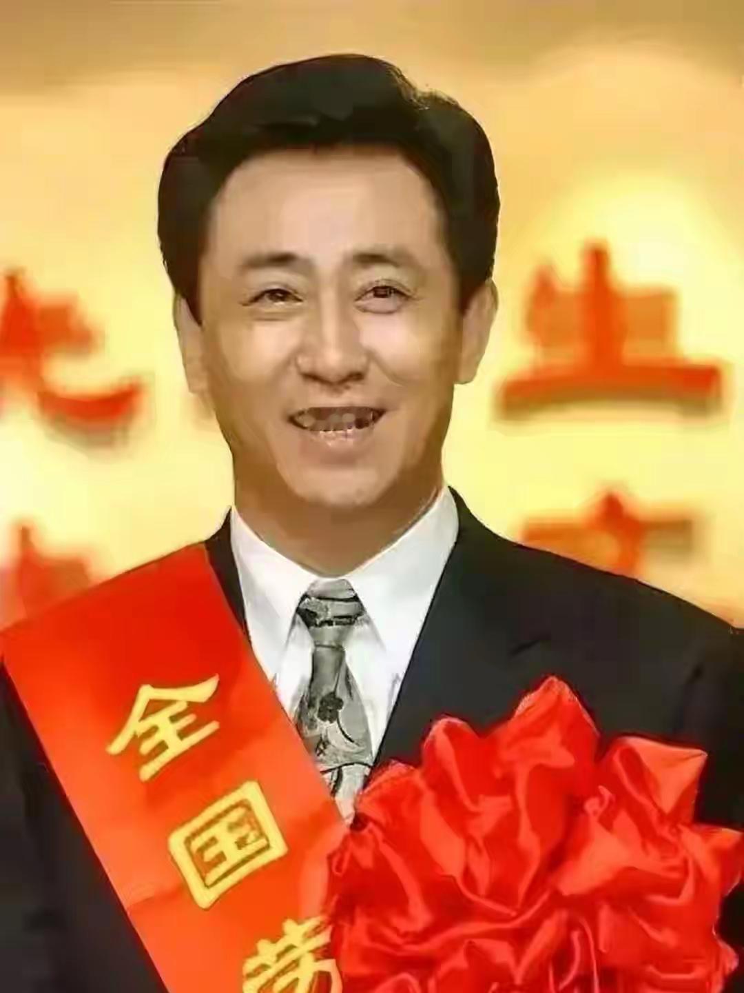 许家印是如何向境外转移资产的？好多人都认为许家印就是一个会吹牛，造势，忽悠，蒙